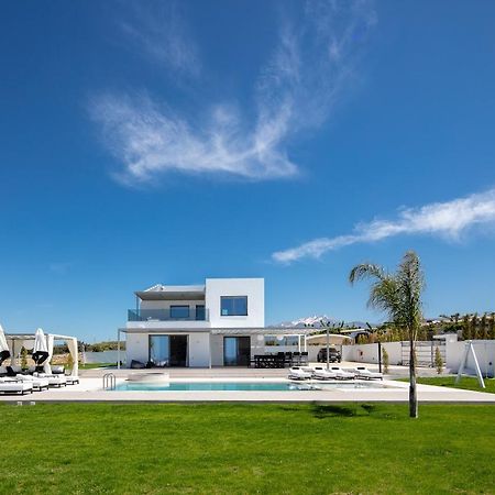Alma Villa, 2000M2 Luxury Living, By Thinkvilla Angeliana  Екстериор снимка