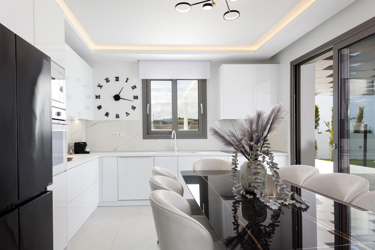 Alma Villa, 2000M2 Luxury Living, By Thinkvilla Angeliana  Екстериор снимка